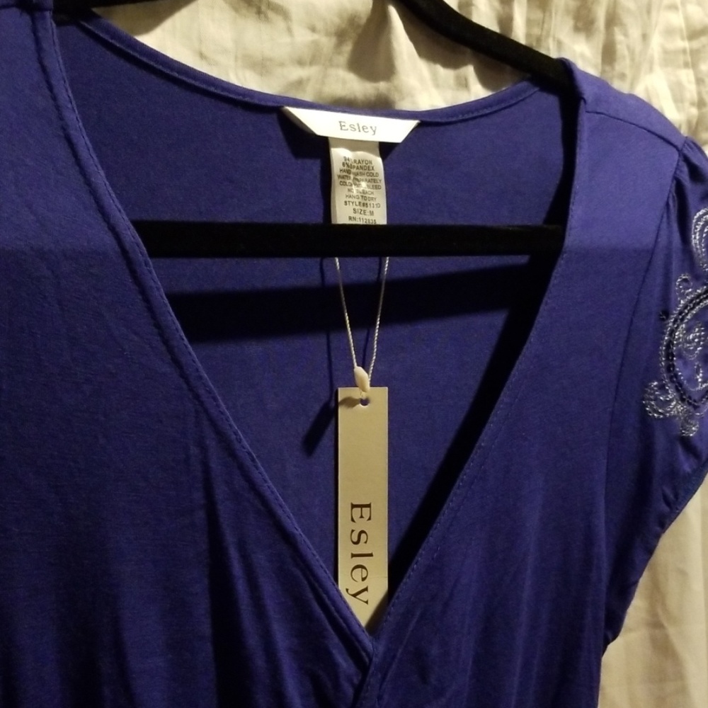 Lovely royal blue dress with sparkly details! - Picture 4 of 9